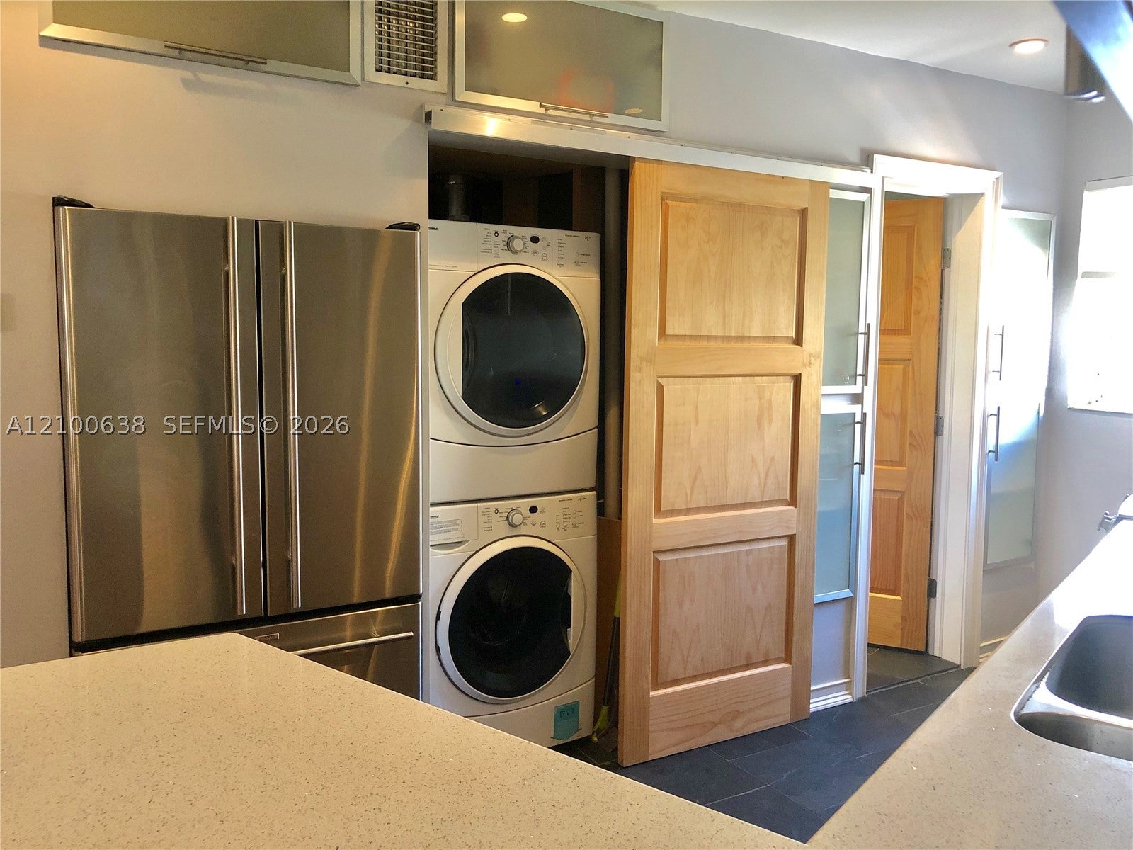 1925 Washington Ave 27