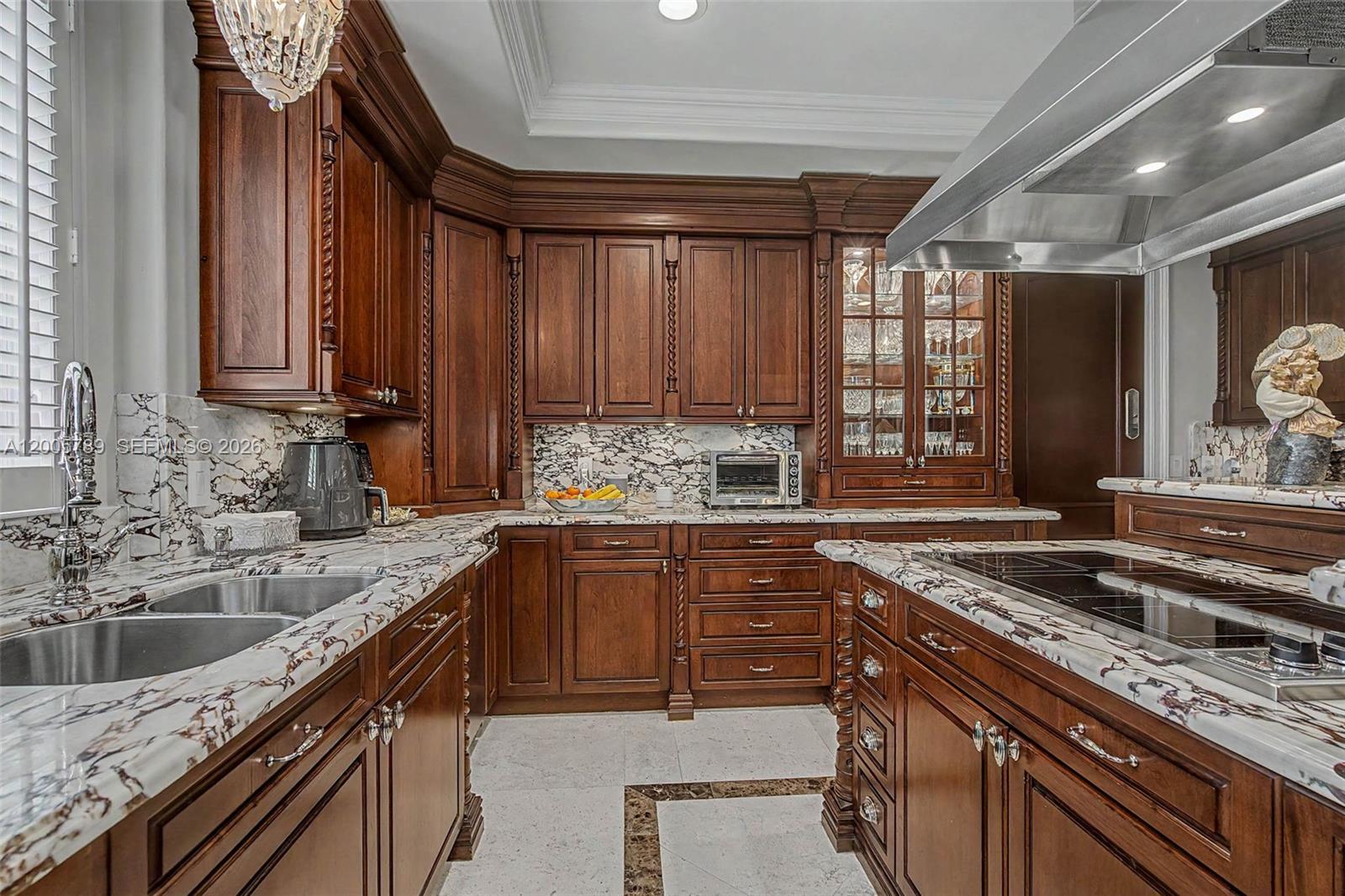 SEGOVIA TOWER CONDO - Residential