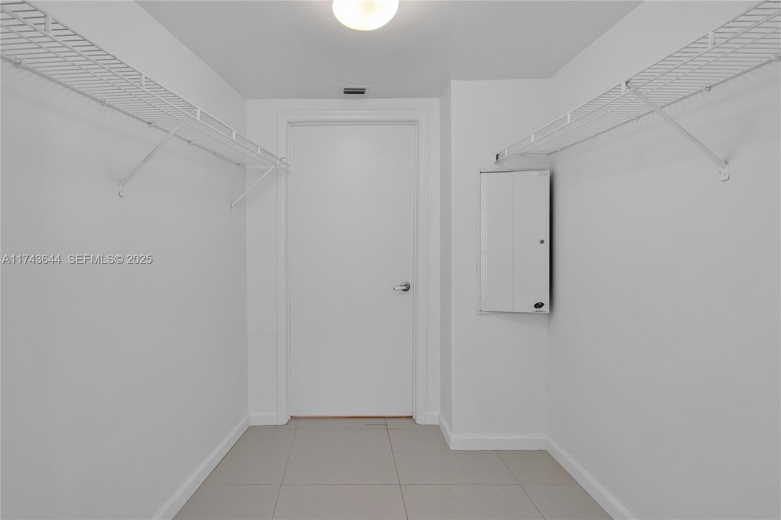 OPERA TOWER CONDO - Residential