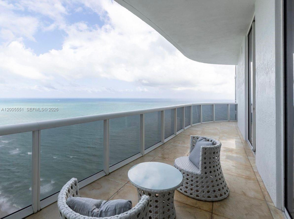 15811 SE Collins Ave 4002