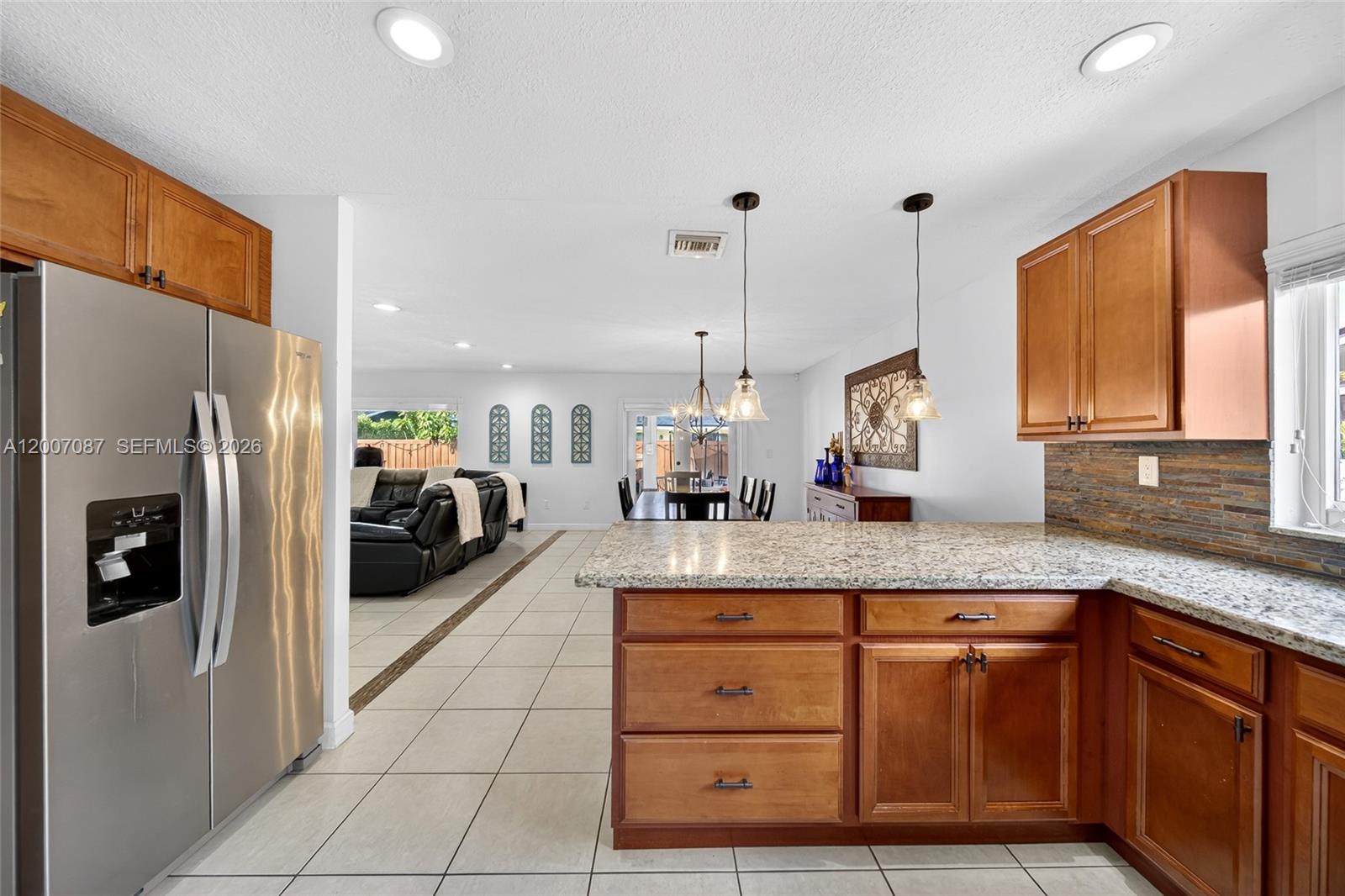 WINSTON PARK UNIT THREE - Residential