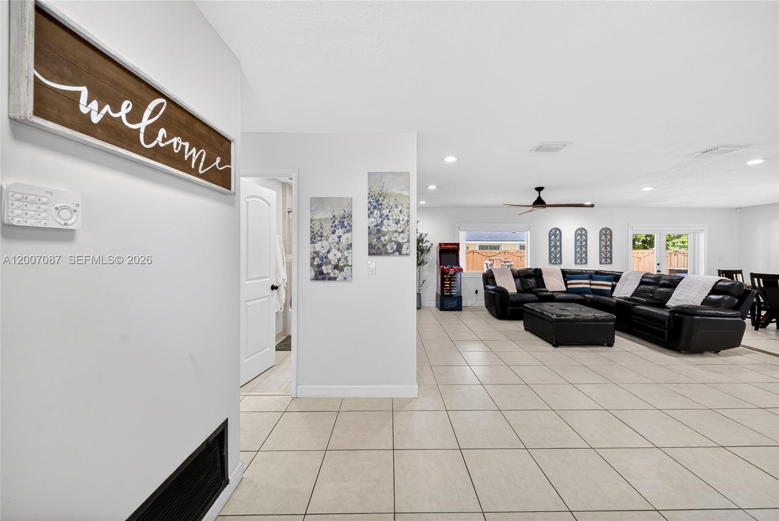 WINSTON PARK UNIT THREE - Residential