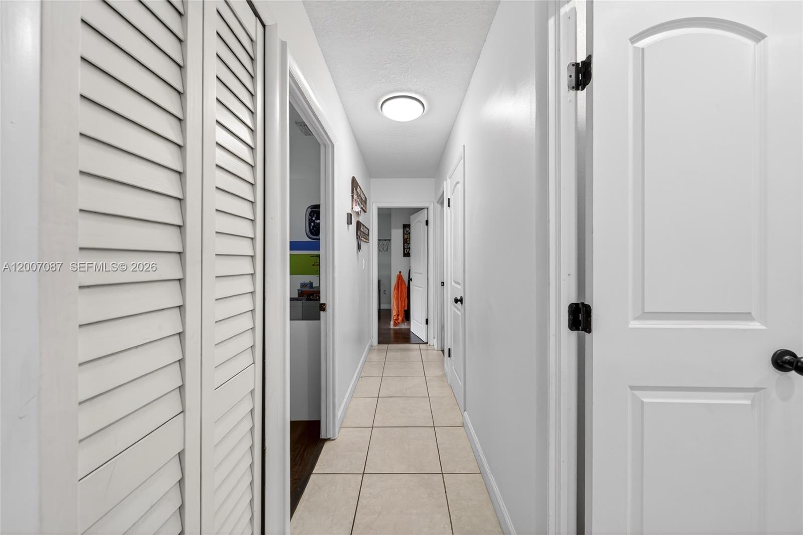 WINSTON PARK UNIT THREE - Residential