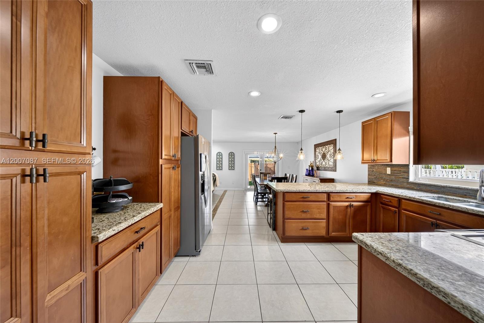 WINSTON PARK UNIT THREE - Residential