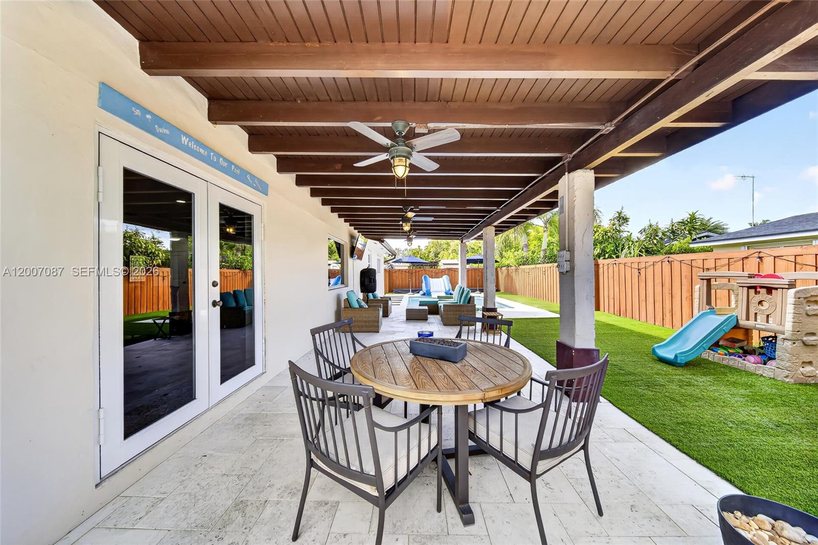 WINSTON PARK UNIT THREE - Residential