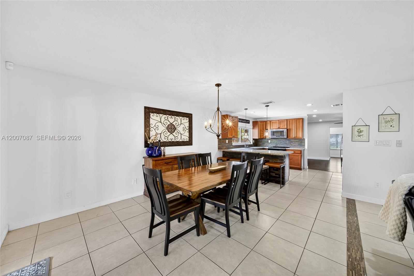 WINSTON PARK UNIT THREE - Residential