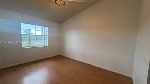 LAKEVIEW CLUB CONDO - Residential