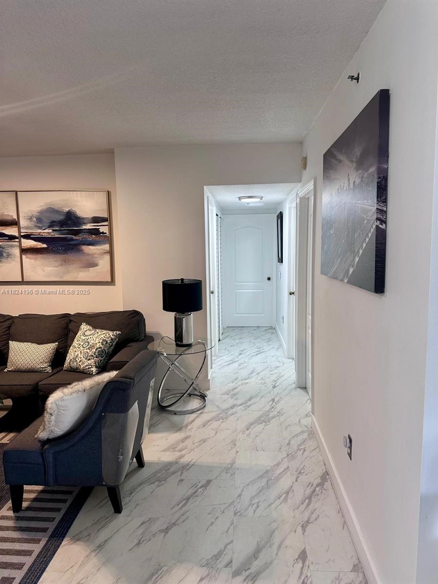 KEYSTONE COURTS CONDO - Residential