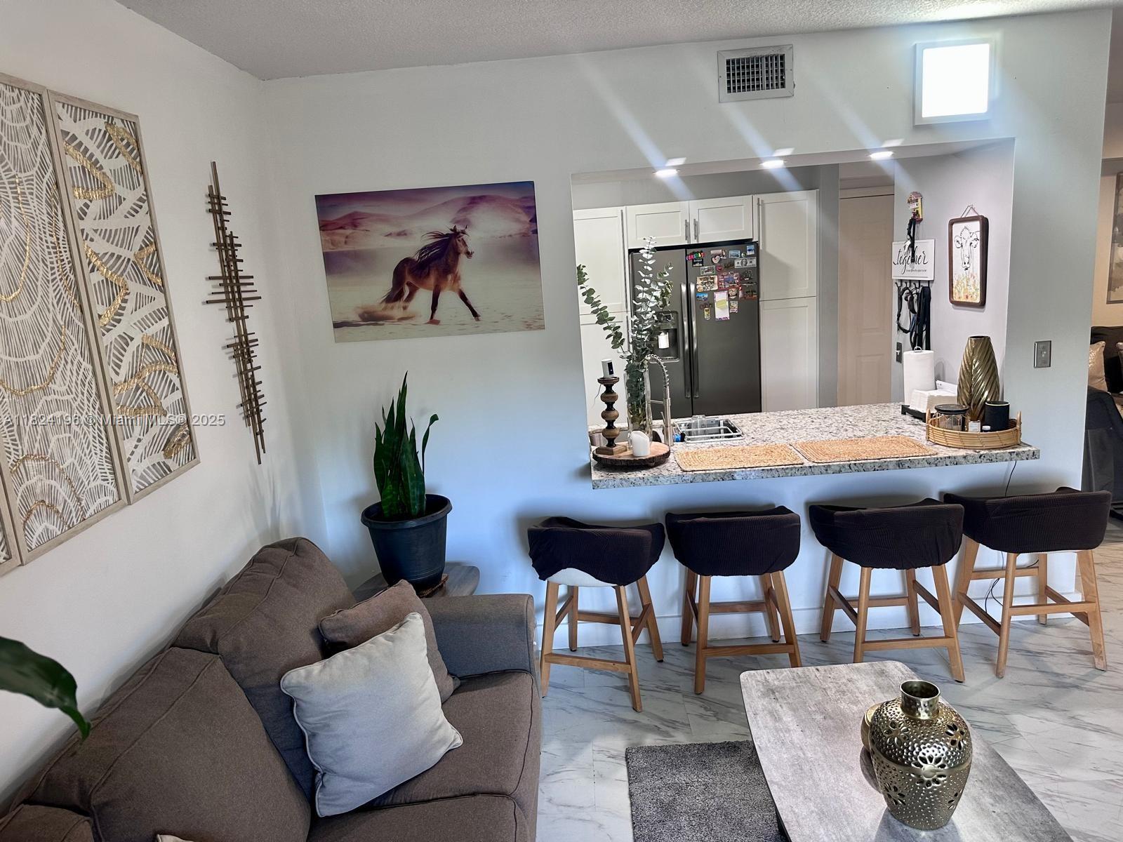 KEYSTONE COURTS CONDO - Residential