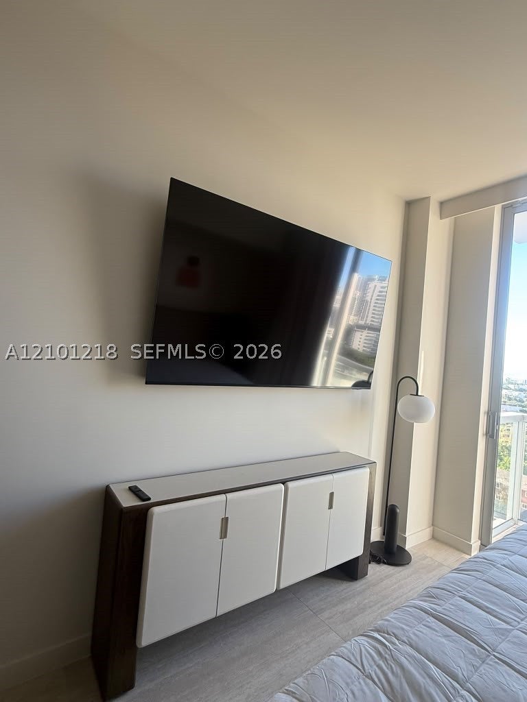 1611 SW 2nd Ave 1005