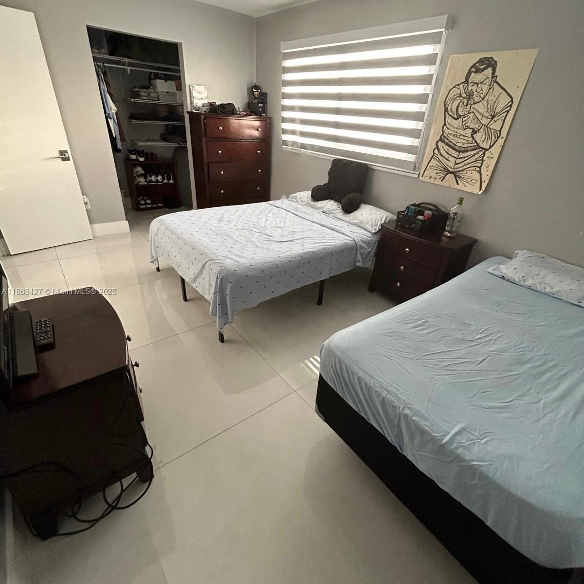 JUNIPER AT THE HAMMOCKS - Residential