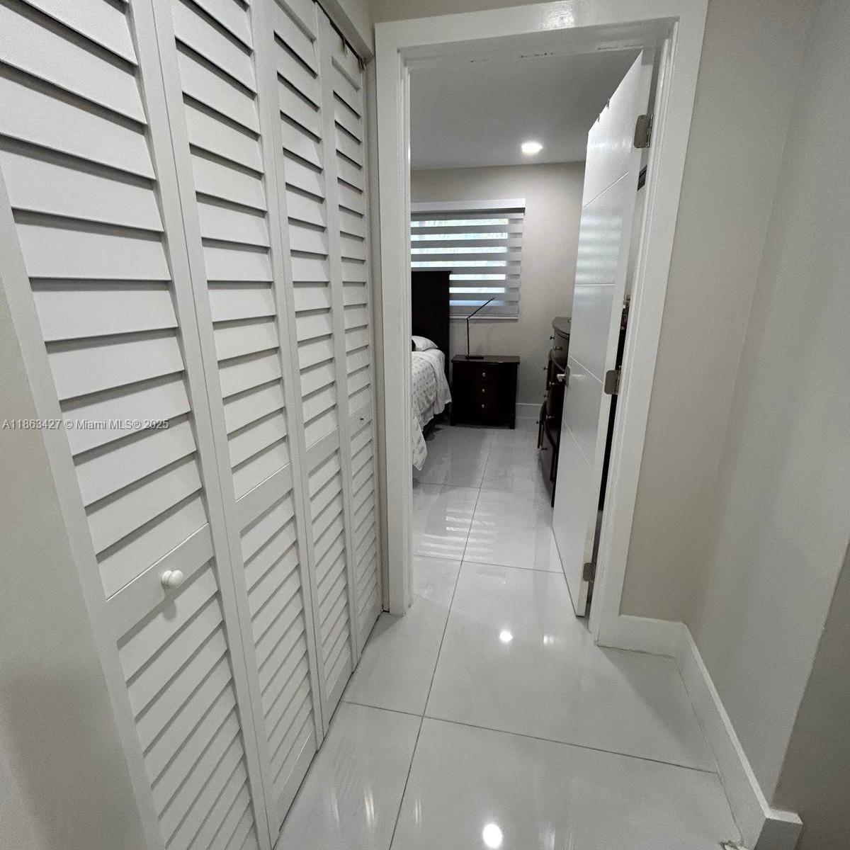 JUNIPER AT THE HAMMOCKS - Residential