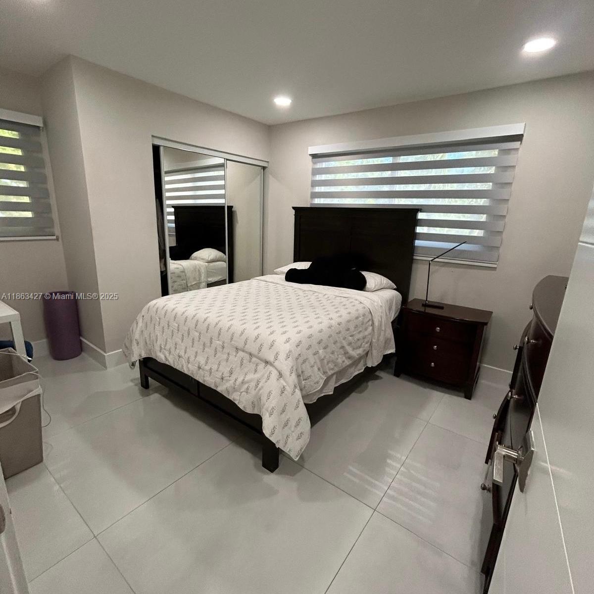 JUNIPER AT THE HAMMOCKS - Residential