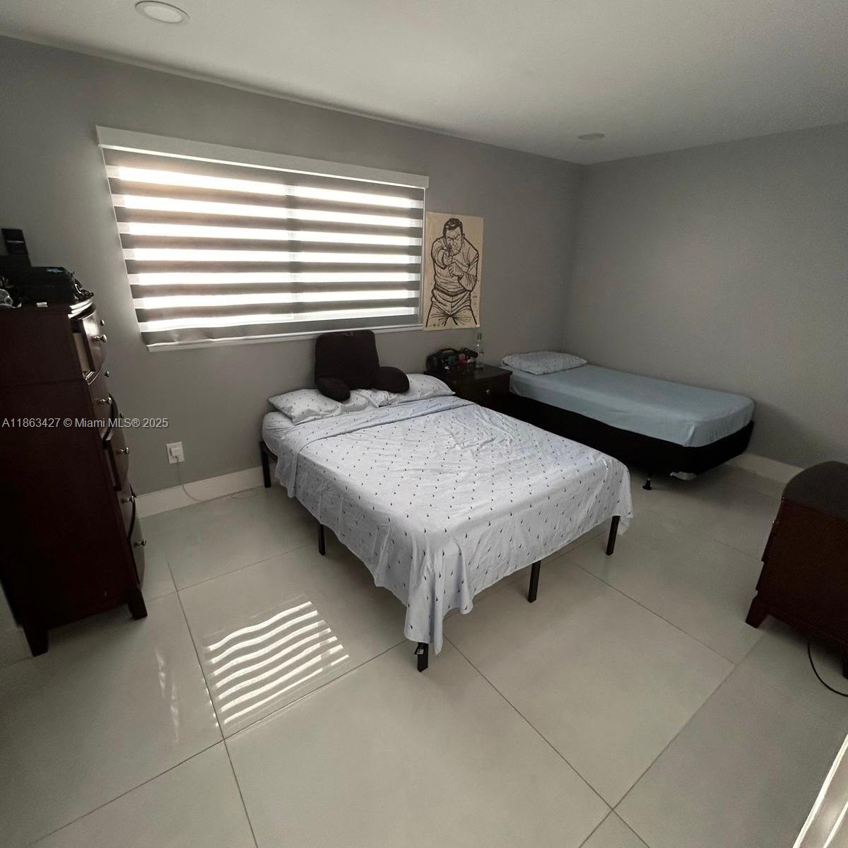 JUNIPER AT THE HAMMOCKS - Residential