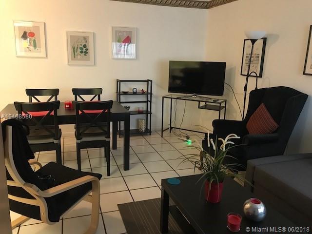 WARRENTON HOUSE CONDO - Residential