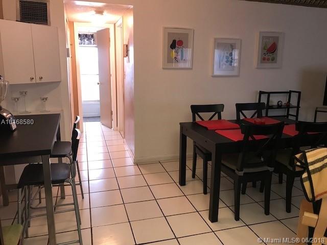 WARRENTON HOUSE CONDO - Residential