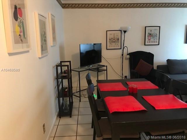 WARRENTON HOUSE CONDO - Residential