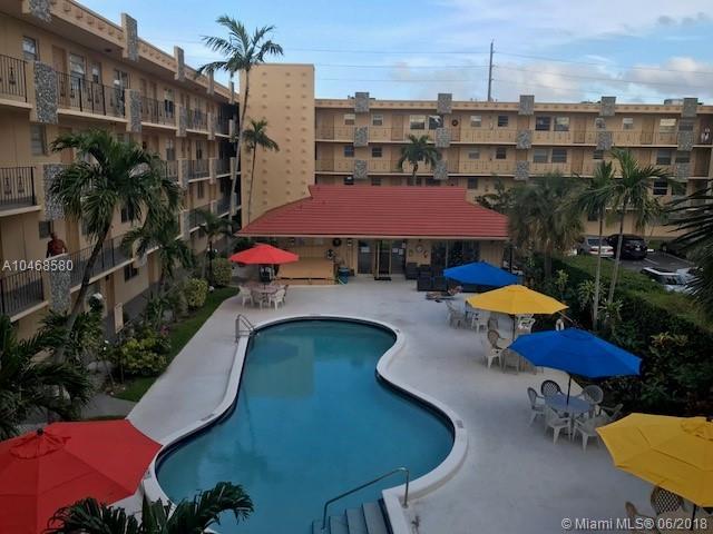 WARRENTON HOUSE CONDO - Residential