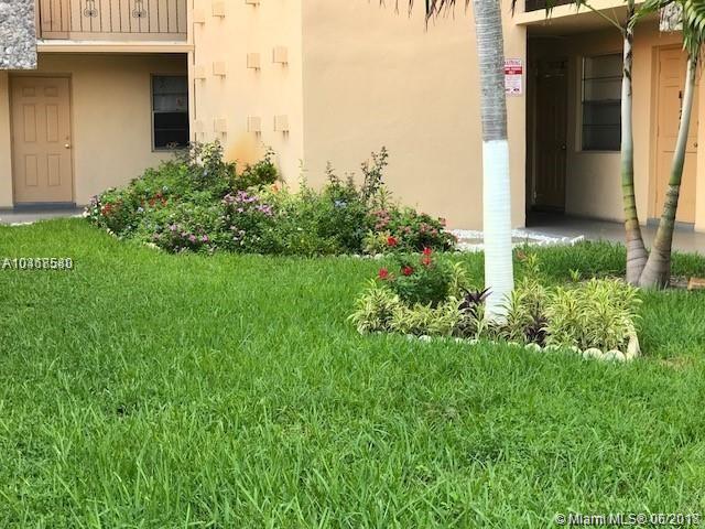 WARRENTON HOUSE CONDO - Residential