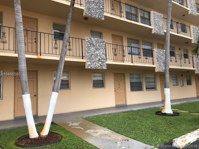 WARRENTON HOUSE CONDO - Residential