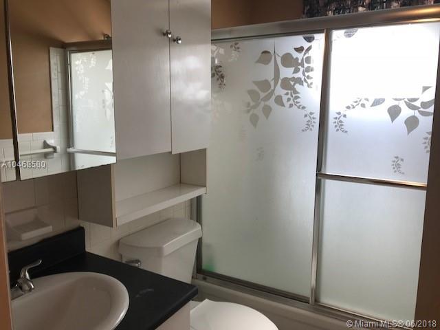 WARRENTON HOUSE CONDO - Residential