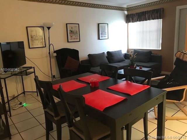 WARRENTON HOUSE CONDO - Residential