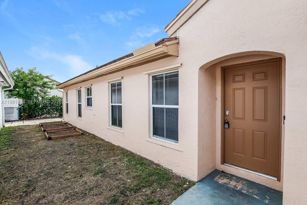 Photo of Pembroke Pines, FL 33029 (MLS # A11991494)