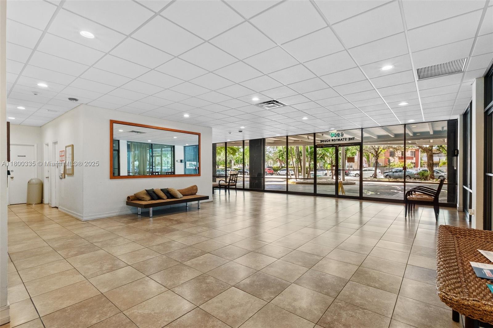 STANTON HOUSE CONDO - Residential