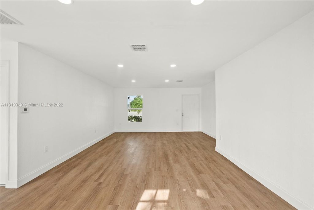 Photo of 300 SW Prima Vista Blvd, Port Saint Lucie, FL 34983 (MLS # A11319389)