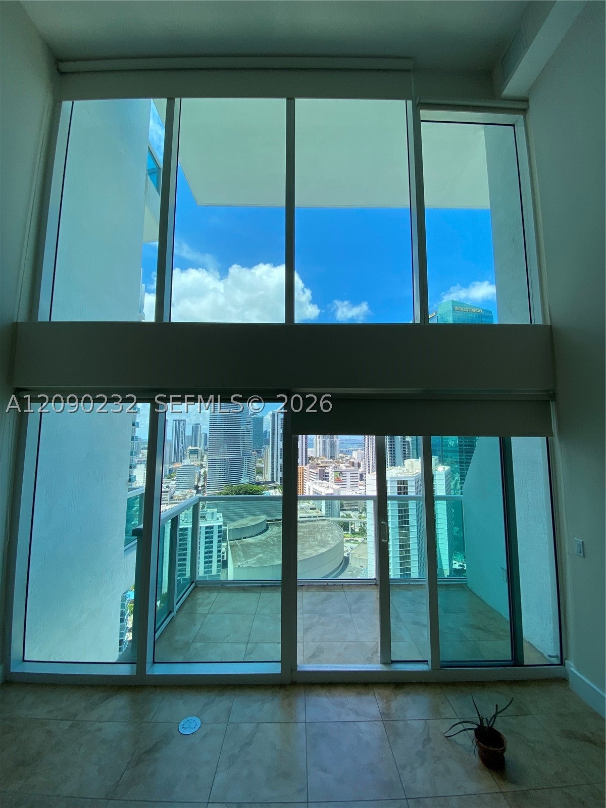 41 SE 5th St 1803