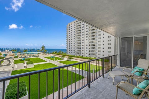 Photo of 4280 Galt Ocean Dr #3B, Fort Lauderdale, FL 33308 (MLS # A12086556)