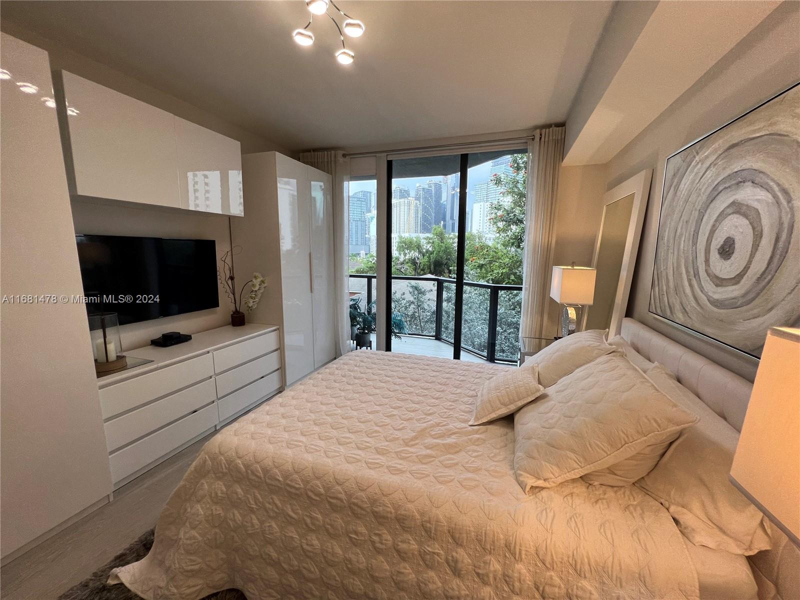 CASSA BRICKELL CONDO - Residential Lease