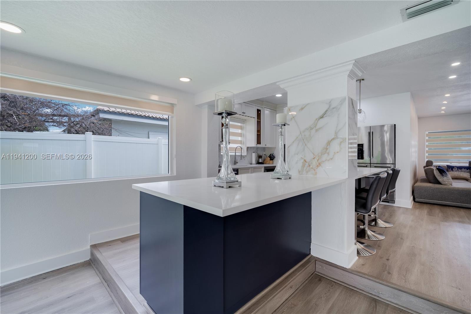 FLAMINGO PARK SEC - Residential Lease