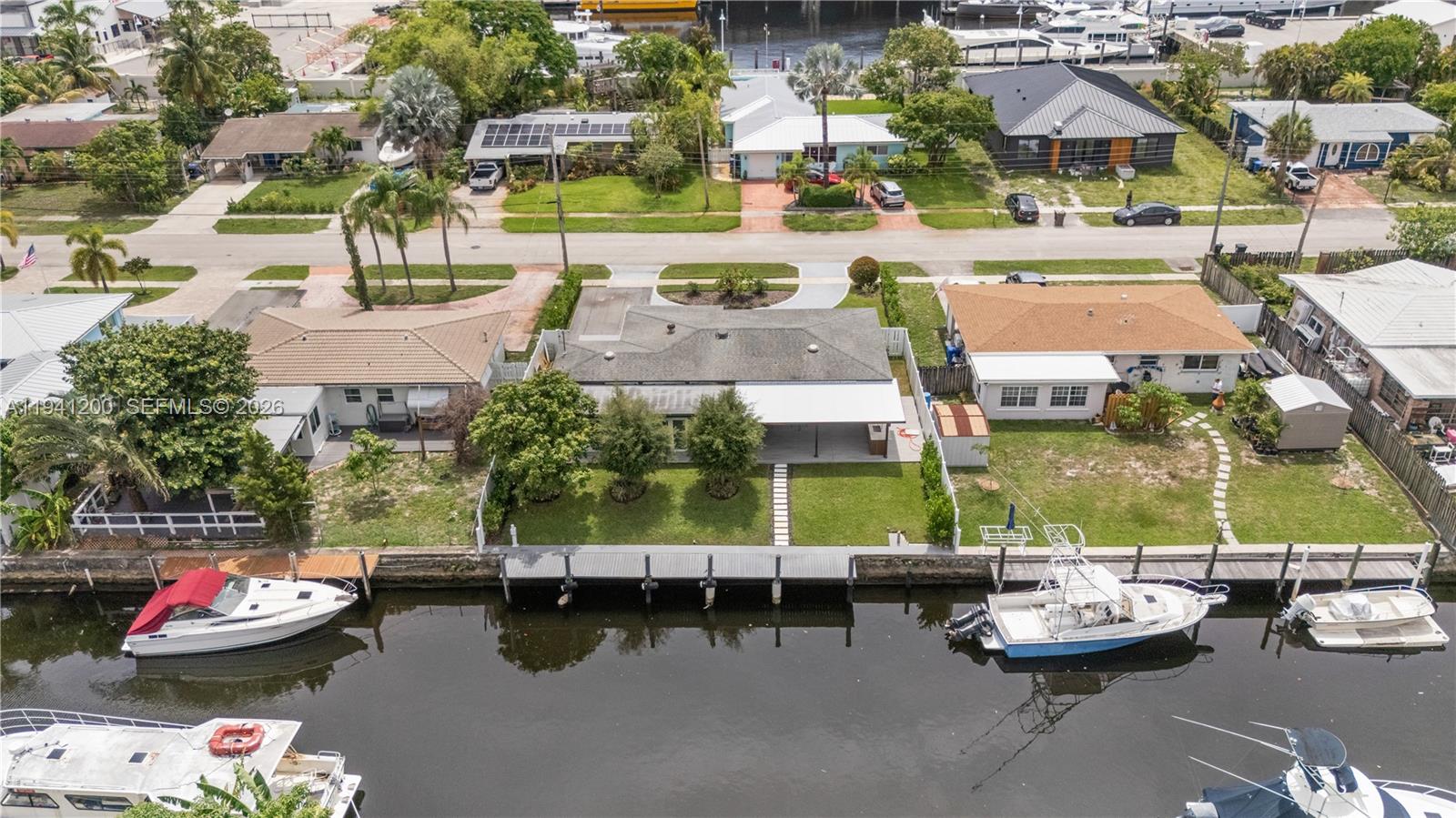 FLAMINGO PARK SEC - Residential Lease