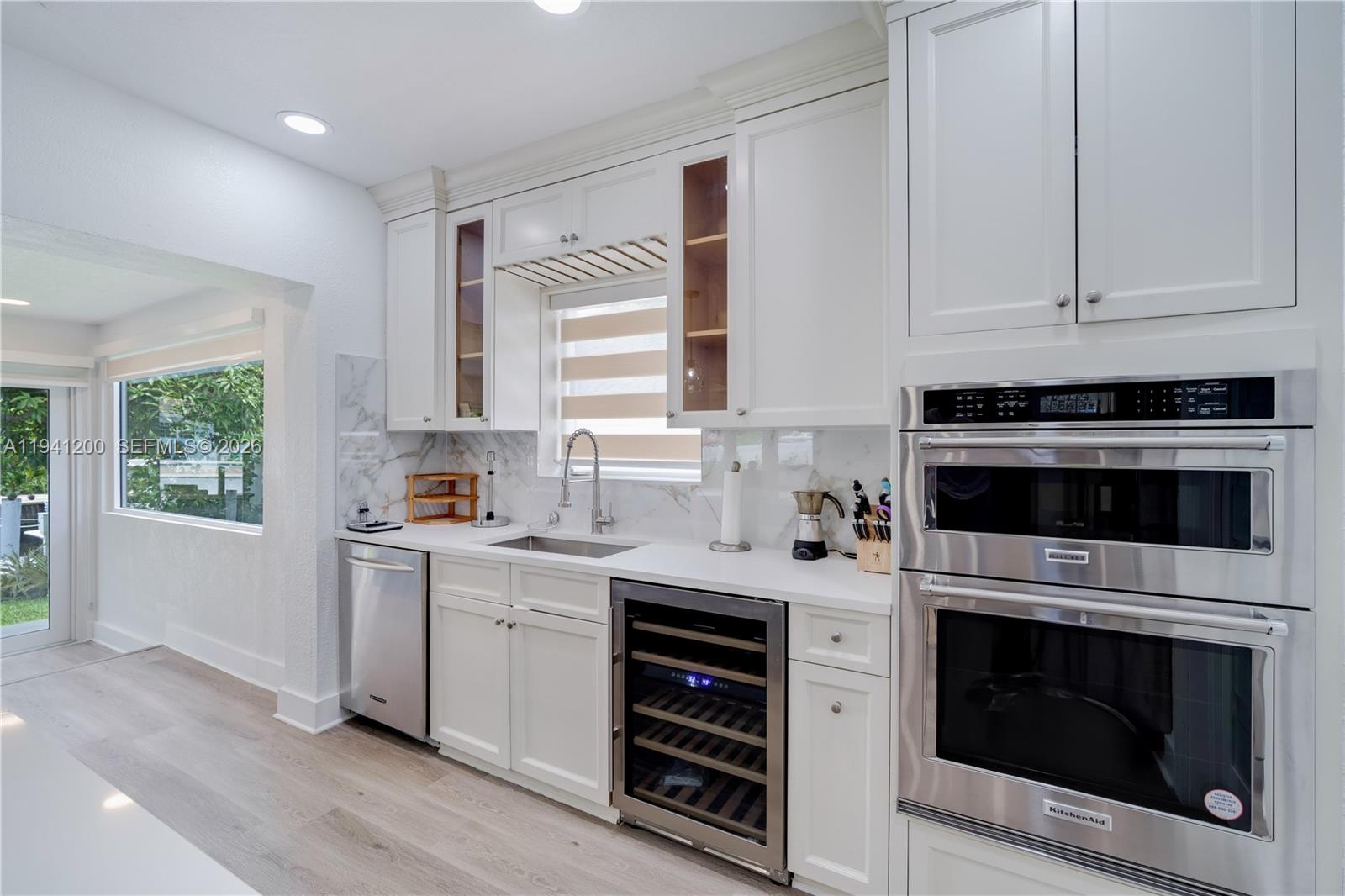 FLAMINGO PARK SEC - Residential Lease