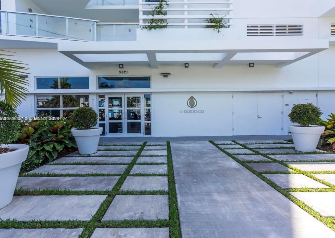 BAY HARBOUR ISLAND - Residential
