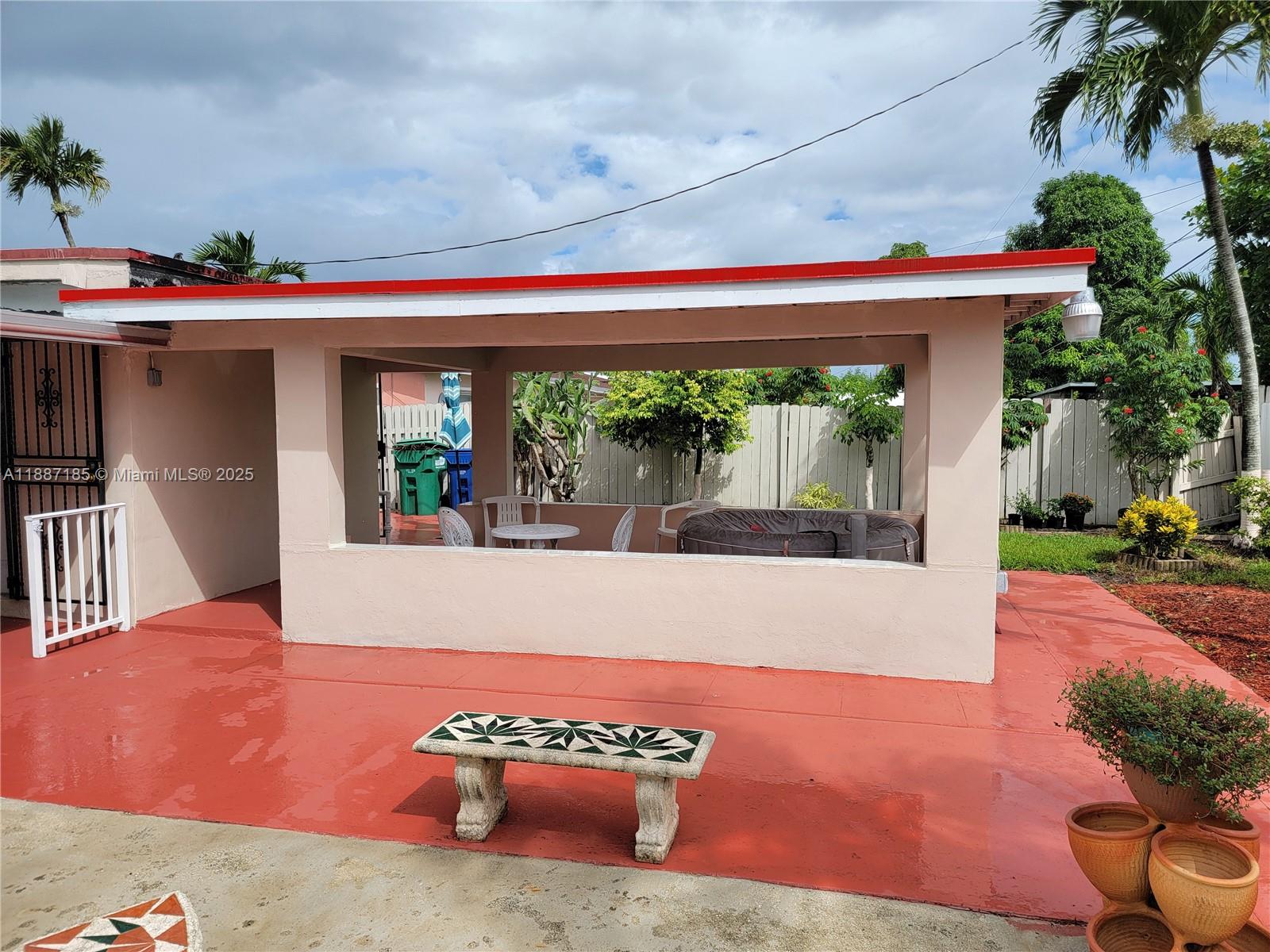 CAROL CITY RED ROAD MANOR - Residential