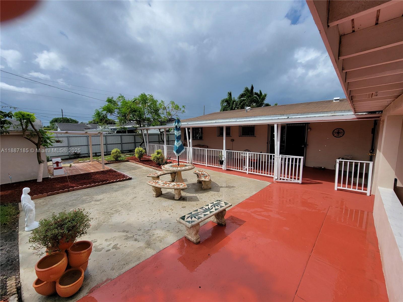 CAROL CITY RED ROAD MANOR - Residential