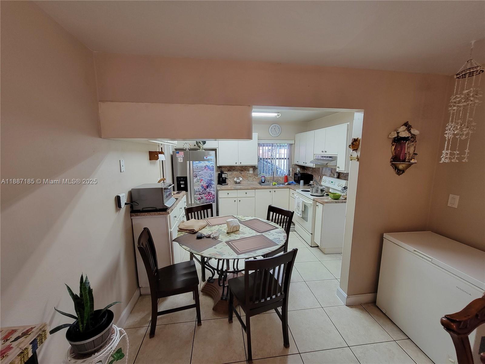 CAROL CITY RED ROAD MANOR - Residential