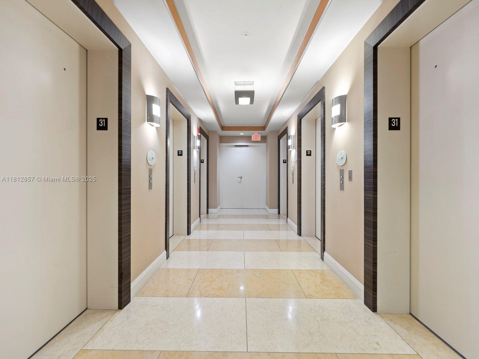 VIZCAYNE SOUTH CONDO - Residential