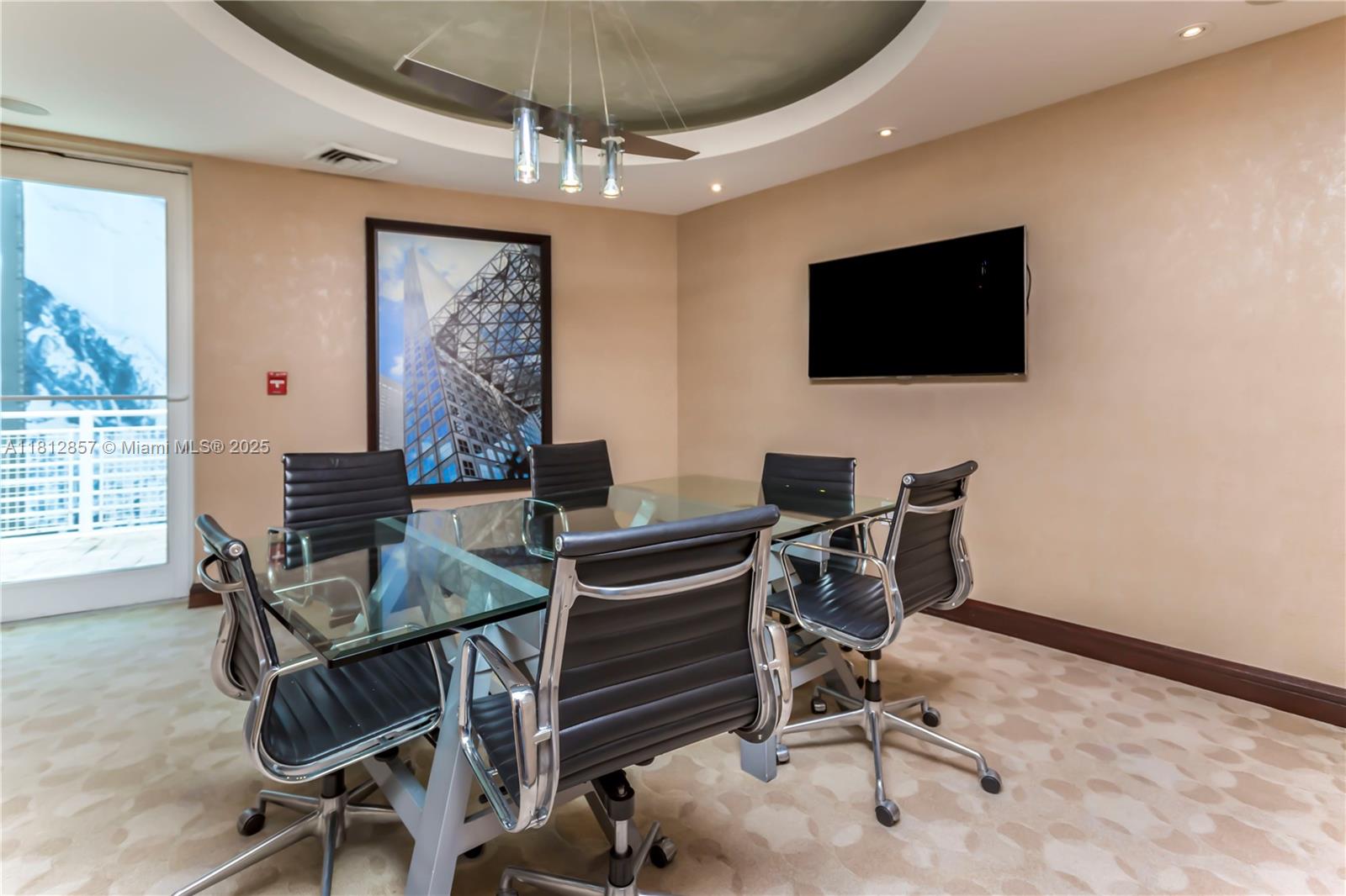 VIZCAYNE SOUTH CONDO - Residential