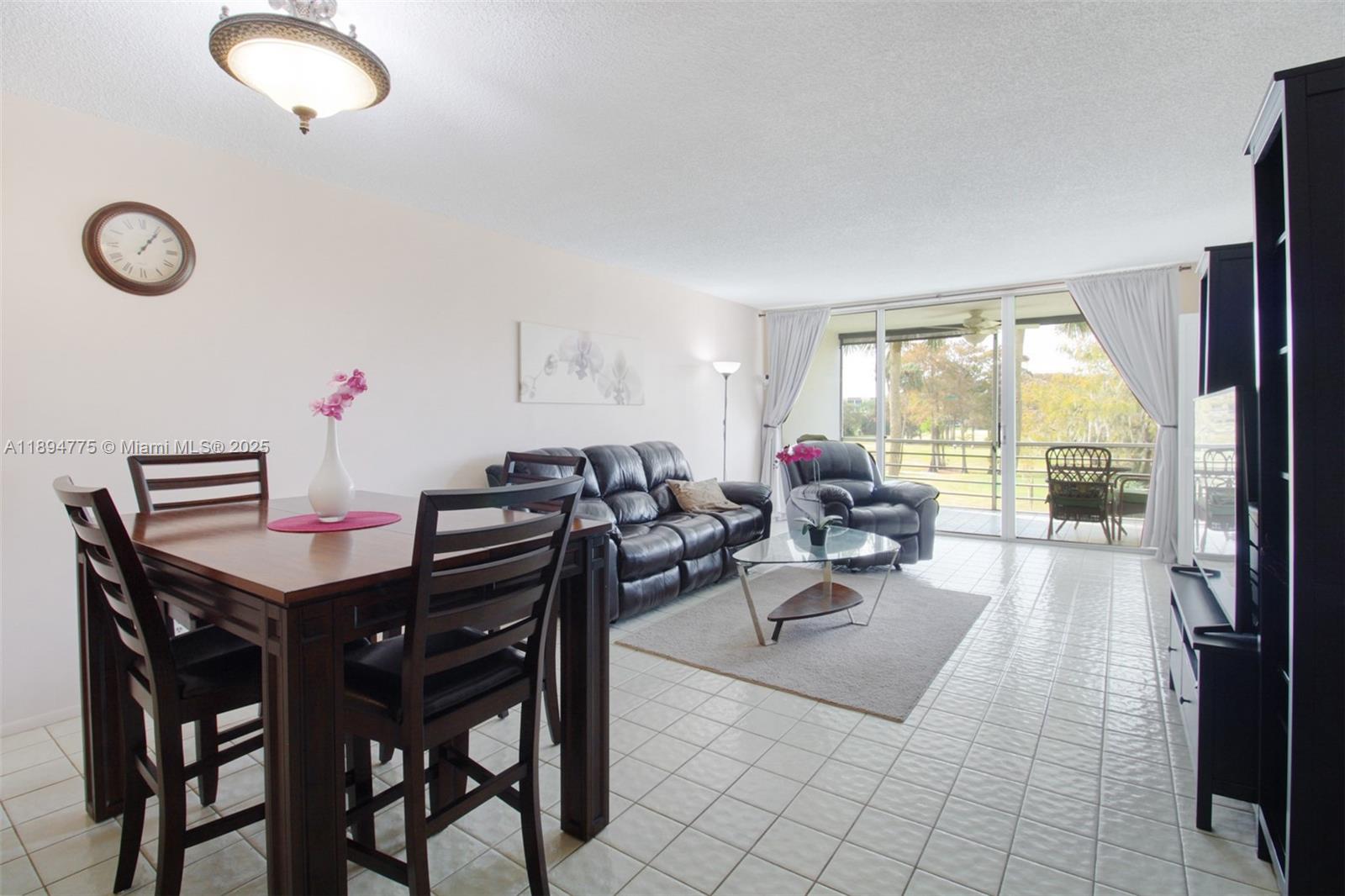 NO 60 PALM-AIRE COUNTRY C - Residential