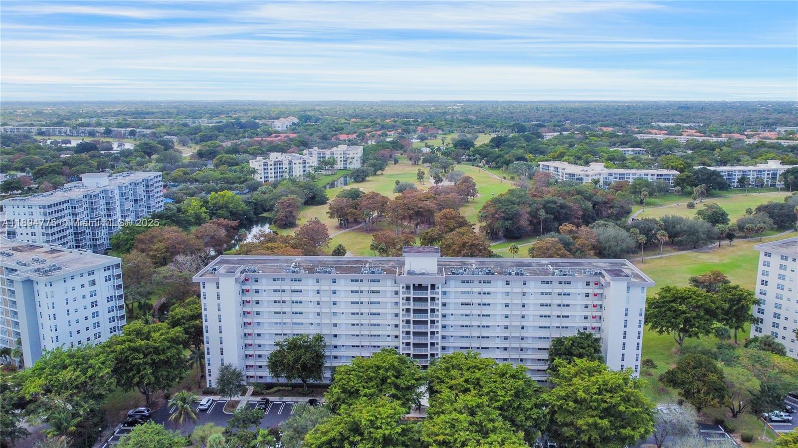 NO 60 PALM-AIRE COUNTRY C - Residential