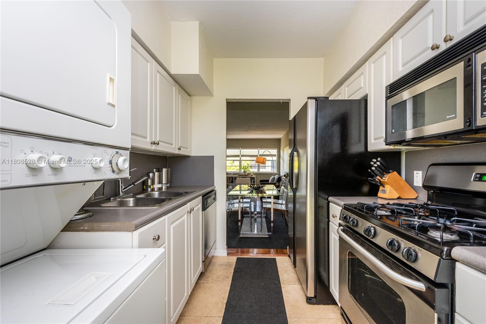 350 SO SHORE DR AT VILLAG - Residential