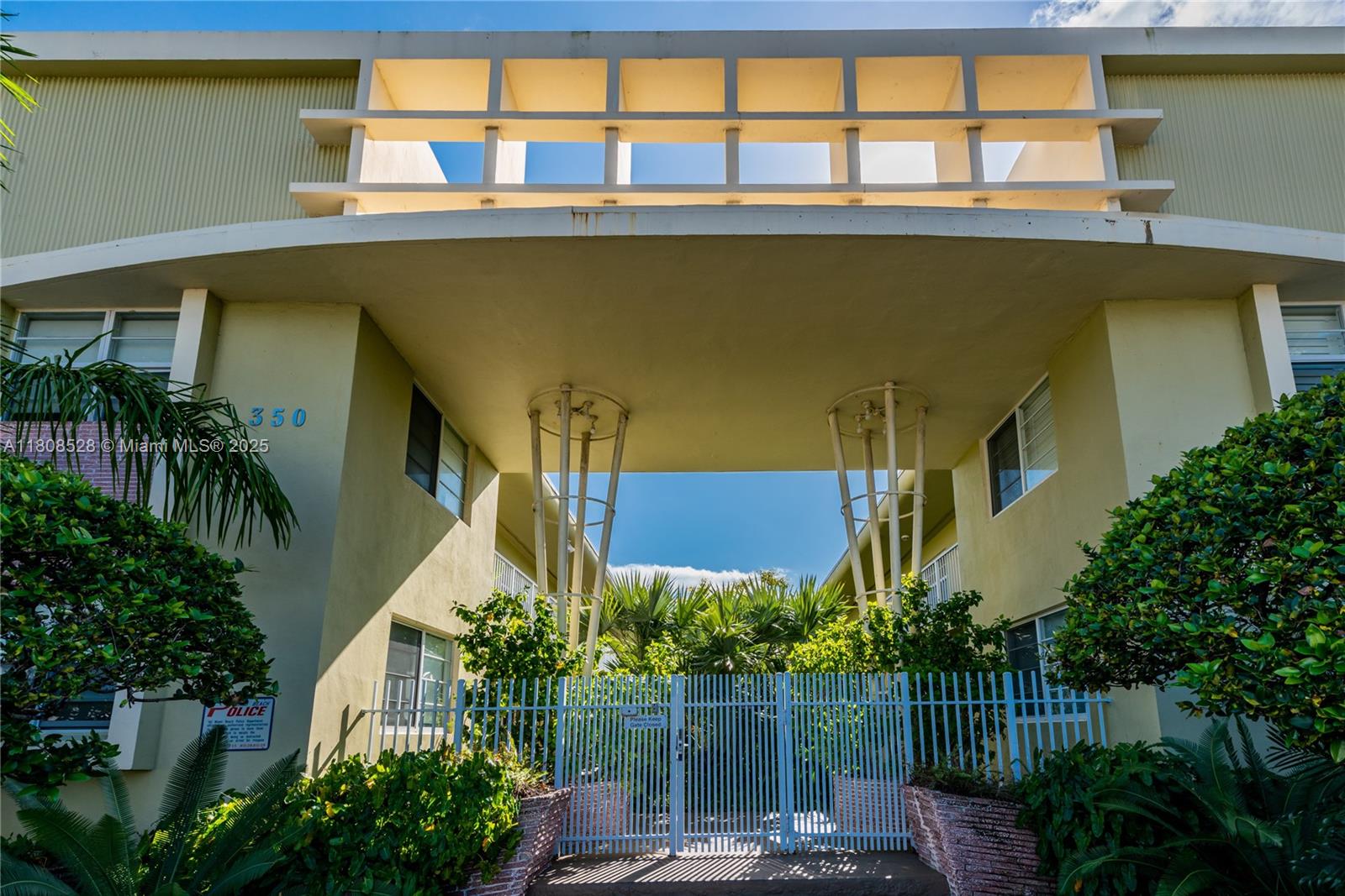Property for Sale at 350 S Shore Dr 7, Miami Beach, Miami-Dade County, Florida - Bedrooms: 1 
Bathrooms: 1  - $285,000