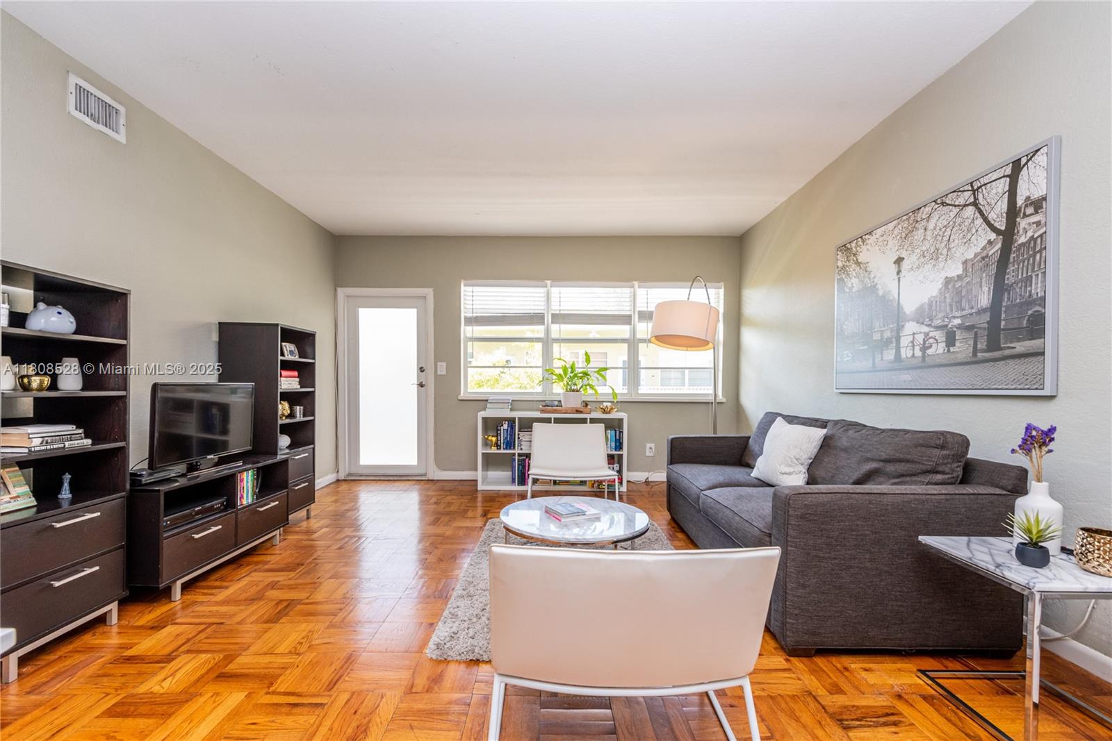 350 SO SHORE DR AT VILLAG - Residential