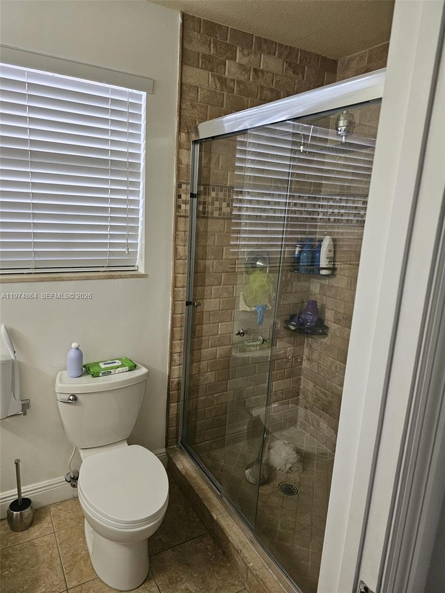 SUB OF PB 7-113 - Residential