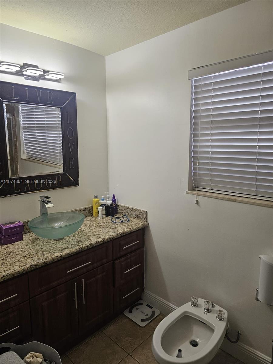 SUB OF PB 7-113 - Residential