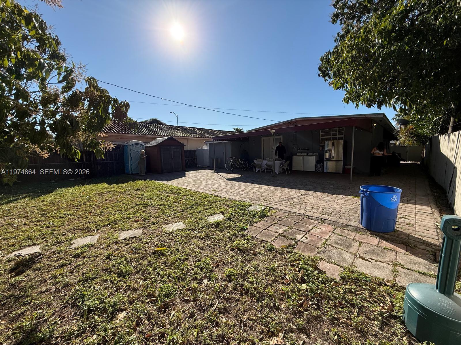 SUB OF PB 7-113 - Residential