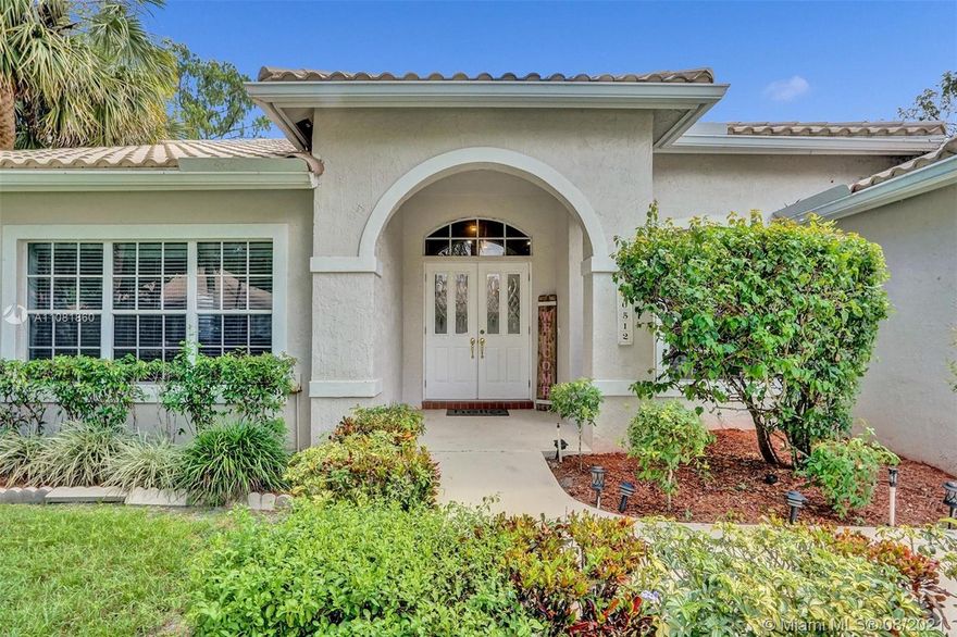 SPACIOUS DWELLING? Look no further. This magnificent one-story hidden gem is nestled deep within the well-sought out community of Cypress Hollow. Enter the beautiful foyer which opens up into the family room with sliding glass doors and offers a stunning view of the pool/spa. Vaulted ceilings throughout, formal living room, formal dining room, kitchen fully equipped with stainless steel appliances, dishwasher, and microwave. Master bedroom has a private entrance to the pool. Private laundry room with washer/dryer. Backyard is large enough for entertaining large gatherings of friends. Secure gated community.